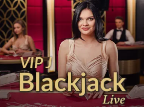 利物浦总比分反超！萨拉赫助攻，埃基蒂克破门